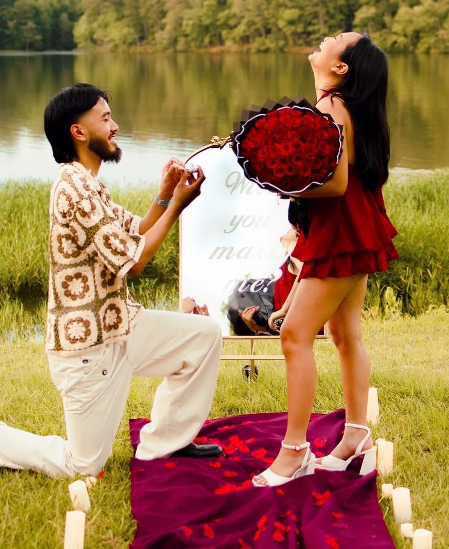 A proposal by the lake